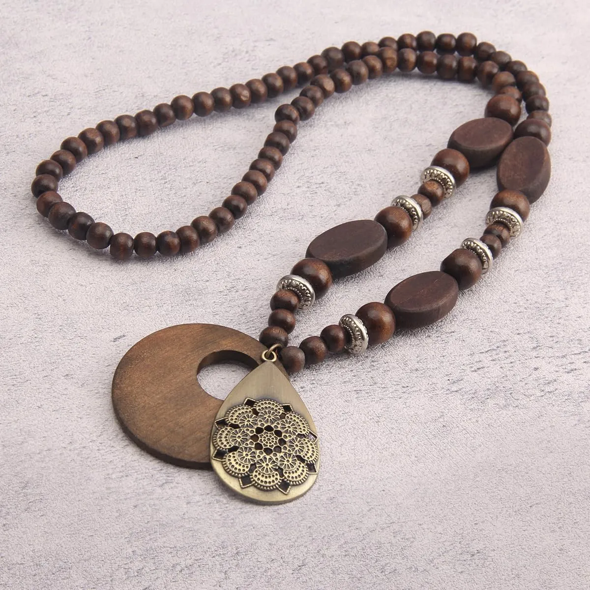 Boho Necklaces for Women Long Wooden Pendant Vintage Necklace Sweater Chain Necklace Handmade Jewelry