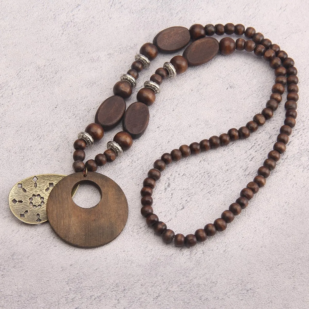 Boho Necklaces for Women Long Wooden Pendant Vintage Necklace Sweater Chain Necklace Handmade Jewelry