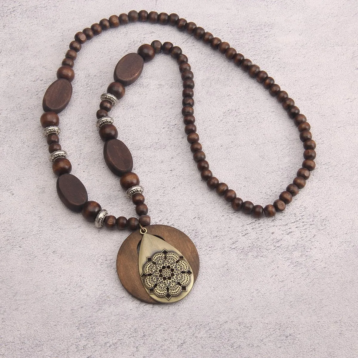 Boho Necklaces for Women Long Wooden Pendant Vintage Necklace Sweater Chain Necklace Handmade Jewelry