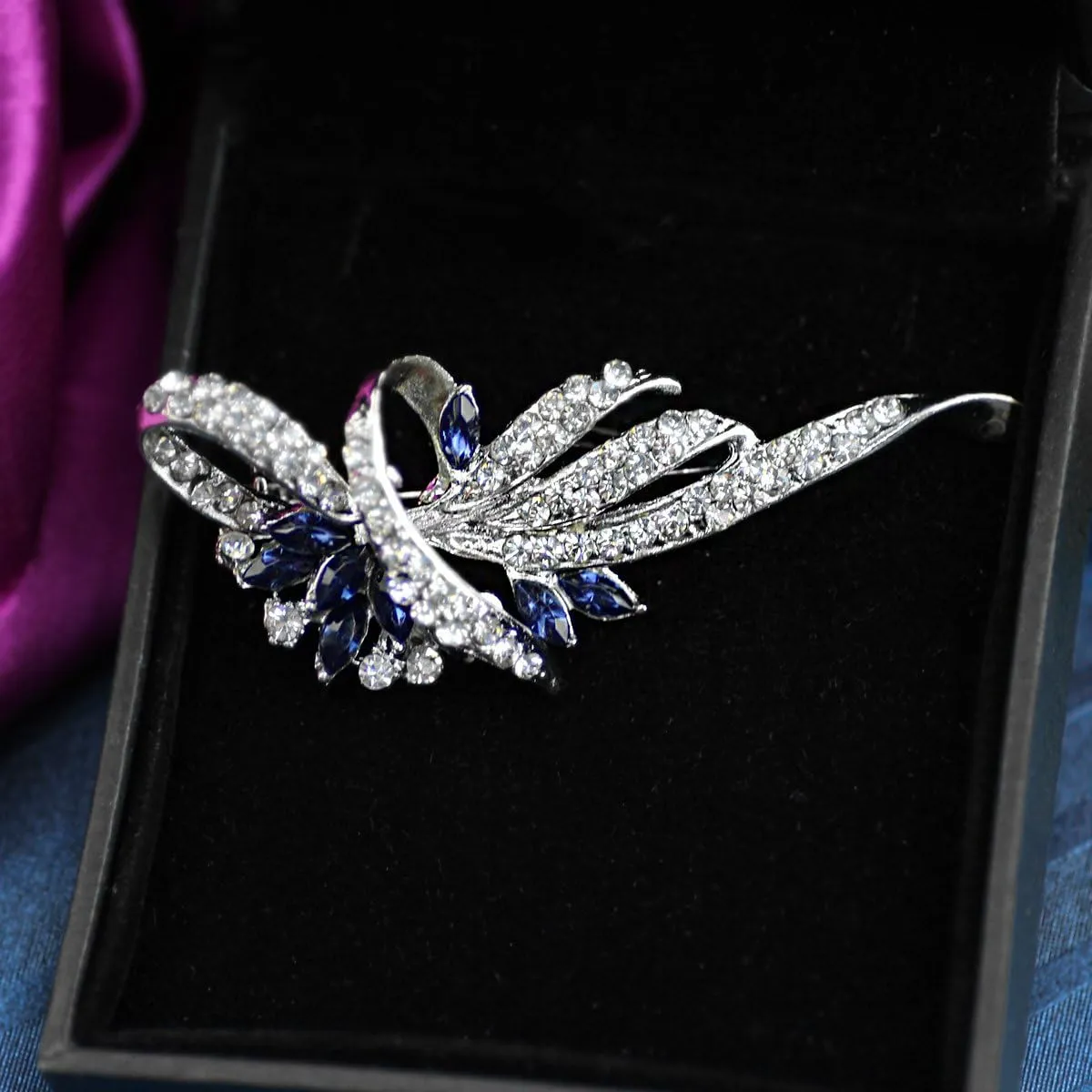 Created Crystal Brooch Fancy Vintage Style Flower Brooch Pin for Women, girls, ladies with Blue/Purple Created Crystal | Vintage Fashion | Brooches and Pins for Women | Ladies Jewelry