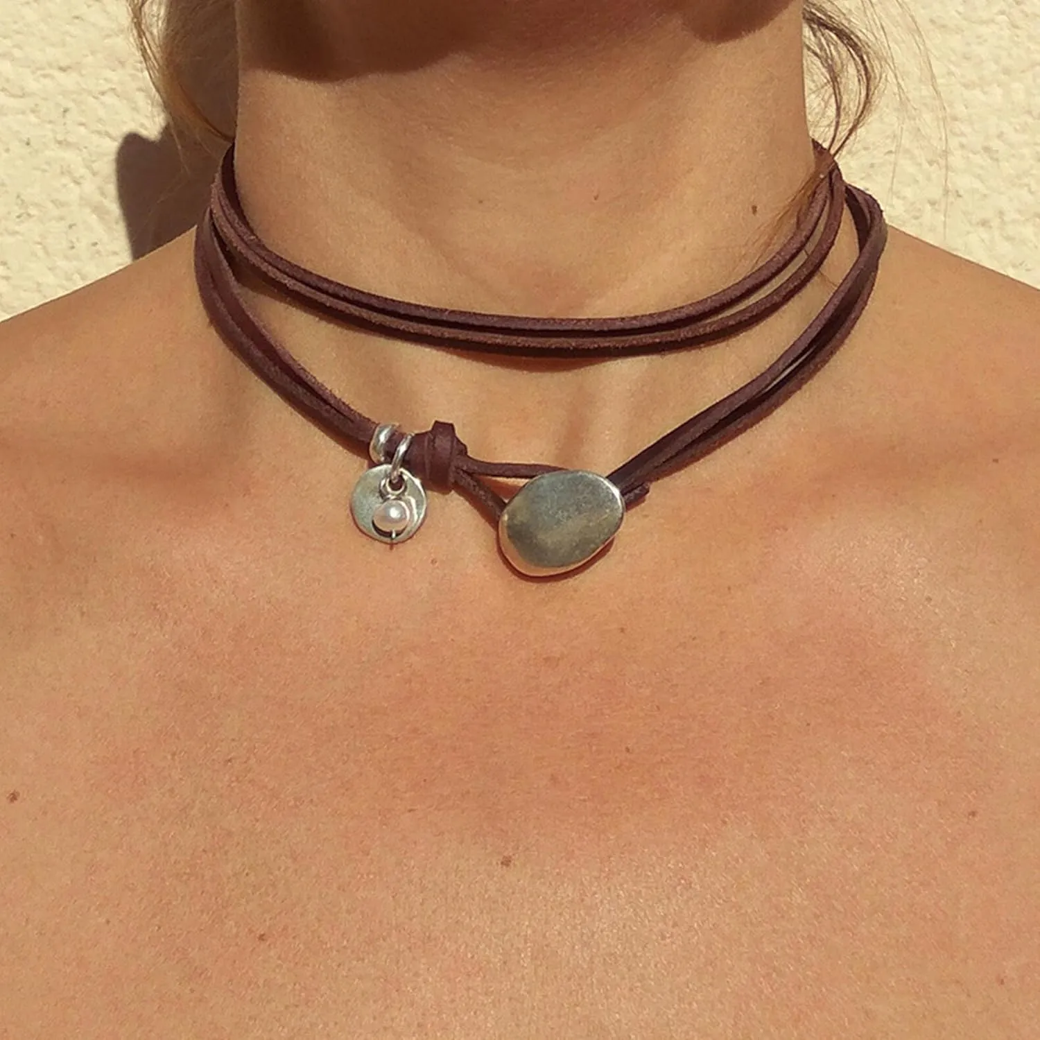 HUASAI Boho Necklaces for Women Western Jewelry Country Concert Outfits for Women Layered Brown Choker Necklace Leather Boho Necklace Western Cowgirl Outfits Jewelry