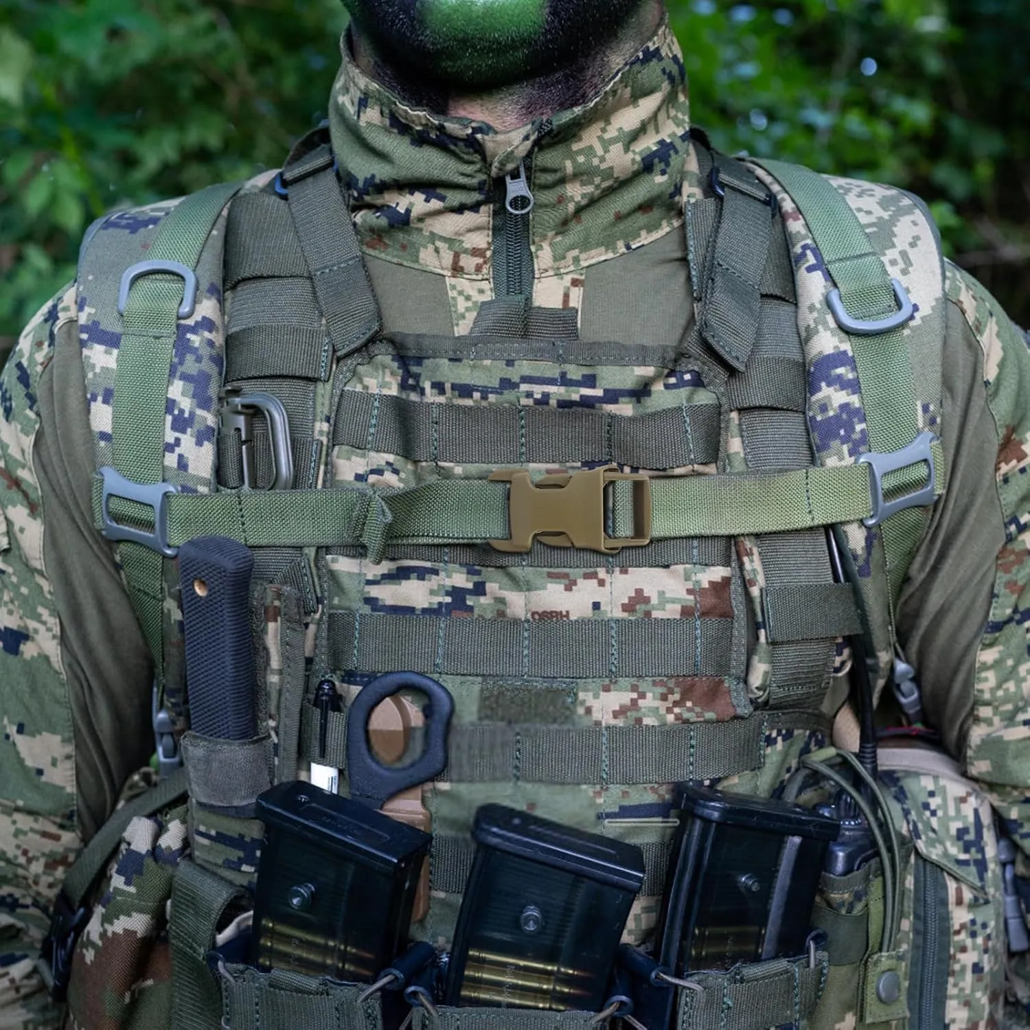Qavctw 2x 1'' Buckle Quick Side Release Buckle for Tactical Vest Backpack Bag with 1in/2.5cm Webbing Straps