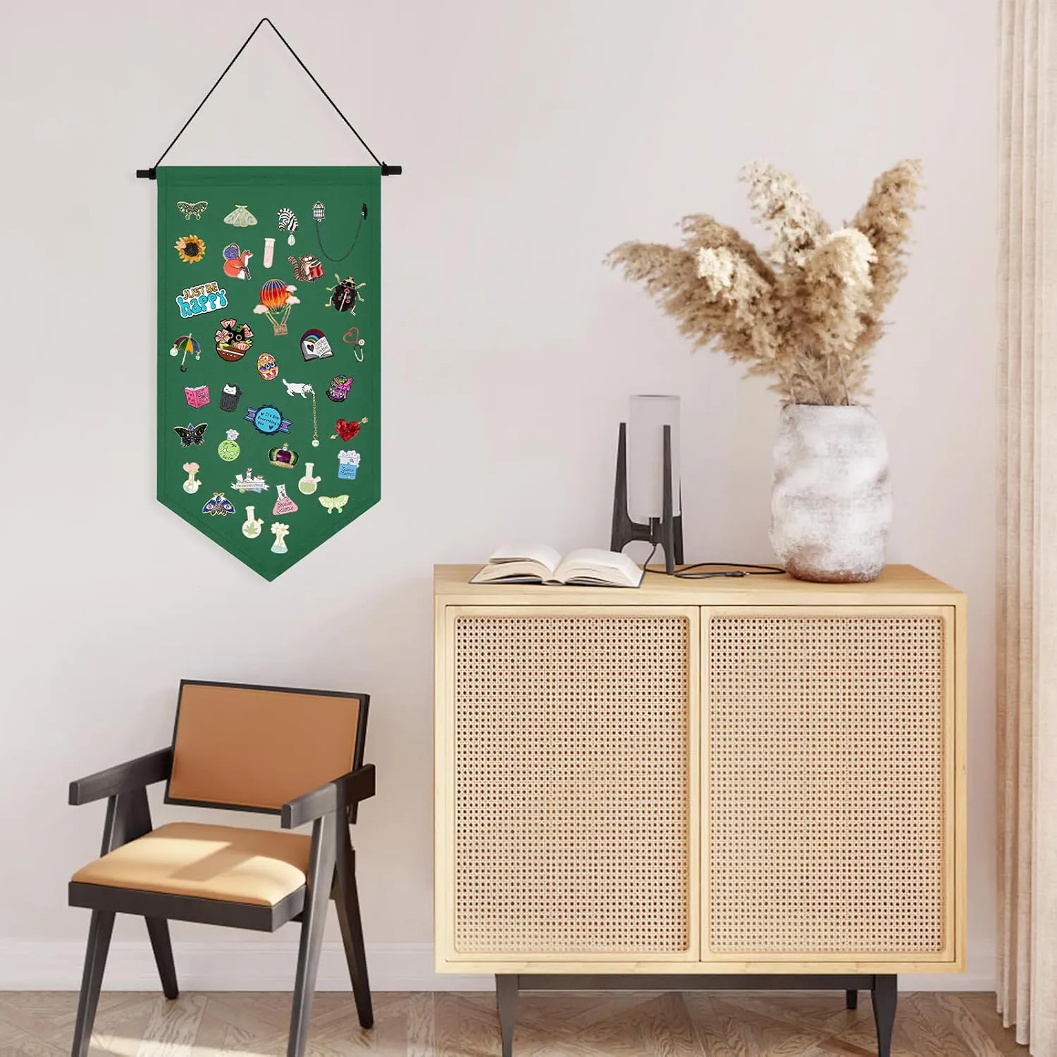Wall Hanging Brooch Jewelry Storage Case Canvas Display Stand Enamel Pin Display Banner Holder Earrings Necklace Glitter Pin Collection Organizer (Green)