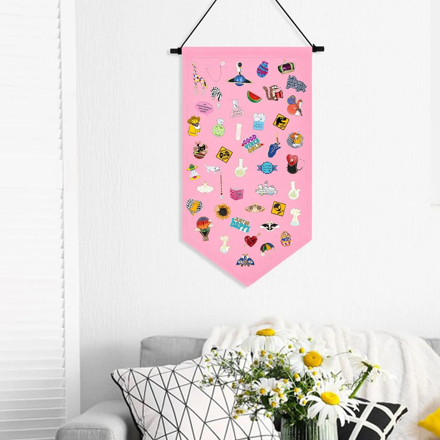 Wall Hanging Brooch Jewelry Storage Case Canvas Display Stand Enamel Pin Display Banner Holder Earrings Necklace Glitter Pin Collection Organizer (Pink)